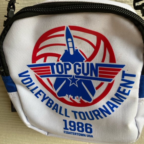 Mens Top Gun Sling Bag - Picture 1 of 7